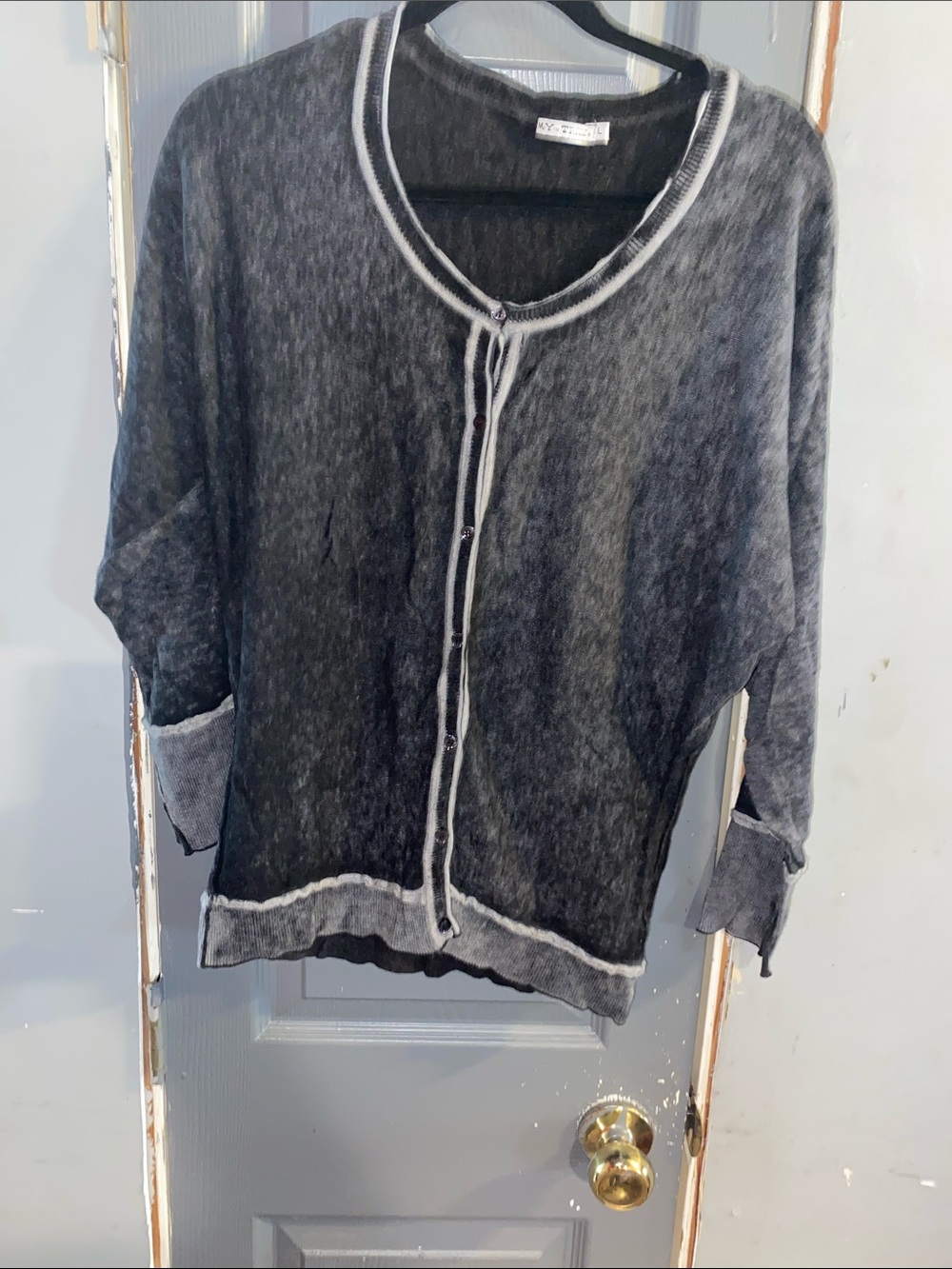 My Tribe Black & Gray Button-Front Lightweight Cardigan